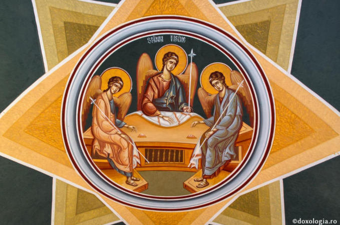 Imnul „Lumină lină” – dogmă a Sfintei Treimi