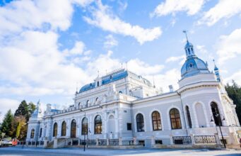 Se redeschide clădirea Cazinoului Băilor Vatra Dornei