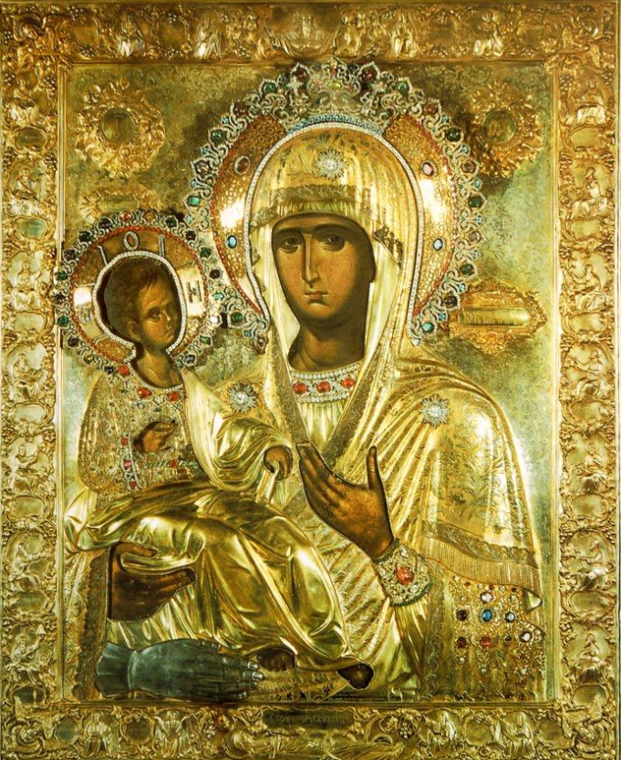 O copie a Icoanei Maicii Domnului „Trihirussa” adusă din Sfântul Munte Athos se află la Mănăstirea Radu Vodă din București
