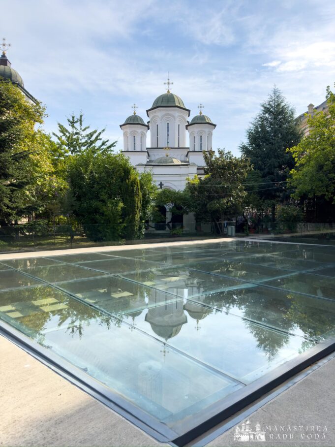 Mănăstirea Radu Vodă din Capitală se pregătește pentru hramul de toamnă: Program