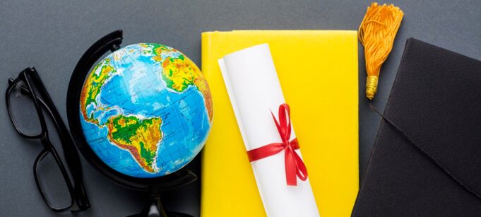 PISA 2022 România – penultima în UE și pe locurile 45-48 din 81 de țări și teritorii din lume, la cele trei evaluări principale: matematică, științe, citire – ”edupedu.ro”