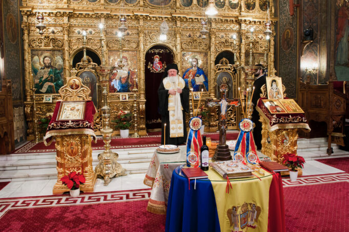 Parastas pentru pomenirea regelui Mihai I – „ziarullumina.ro”