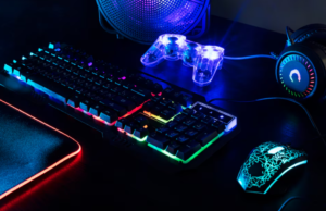 Italy prohibits cash for online games