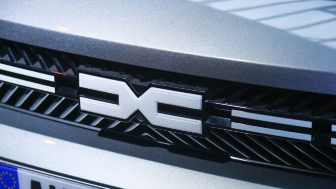 Dacia Bigster (2025) SUV-C dacia bigster 2025 suv-c