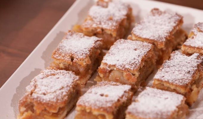 Plăcintă de mere (desert de post) – ”Rețete mănăstirești” placinta de mere, retete manastiresti