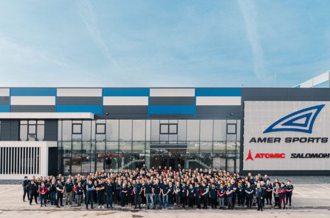 Grupul finlandez din spatele brandurilor Salomon și Wilson a inaugurat o fabrică la Oradea amer sports oradea-romania