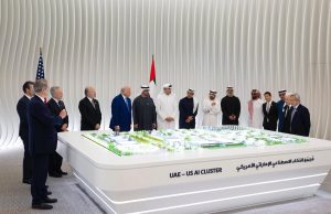 EAU vor construi, la Abu Dhabi, cel mai mare campus de inteligență artificială din afara SUA uae_us_ai_cluster