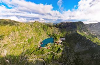 Începând din 6 iunie, Transfăgărășanul (DN7C) va fi redeschis circulației rutiere