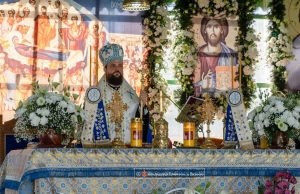 ”Mormântul care urcă spre cer”: PS Teofil Trotușanul despre taina Adormirii Maicii Domnului la Mănăstirea Văratec