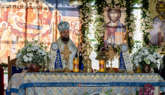 ”Mormântul care urcă spre cer”: PS Teofil Trotușanul despre taina Adormirii Maicii Domnului la Mănăstirea Văratec