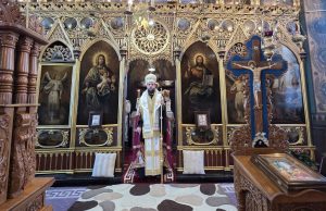 Binecuvântare arhierească la hramul Bisericii „Schimbarea la Față” din Roman