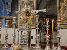 Preasfințitul Părinte Teofil Trotușanul a săvârșit Sfânta Liturghie la Sfântul Mormânt din Ierusalim