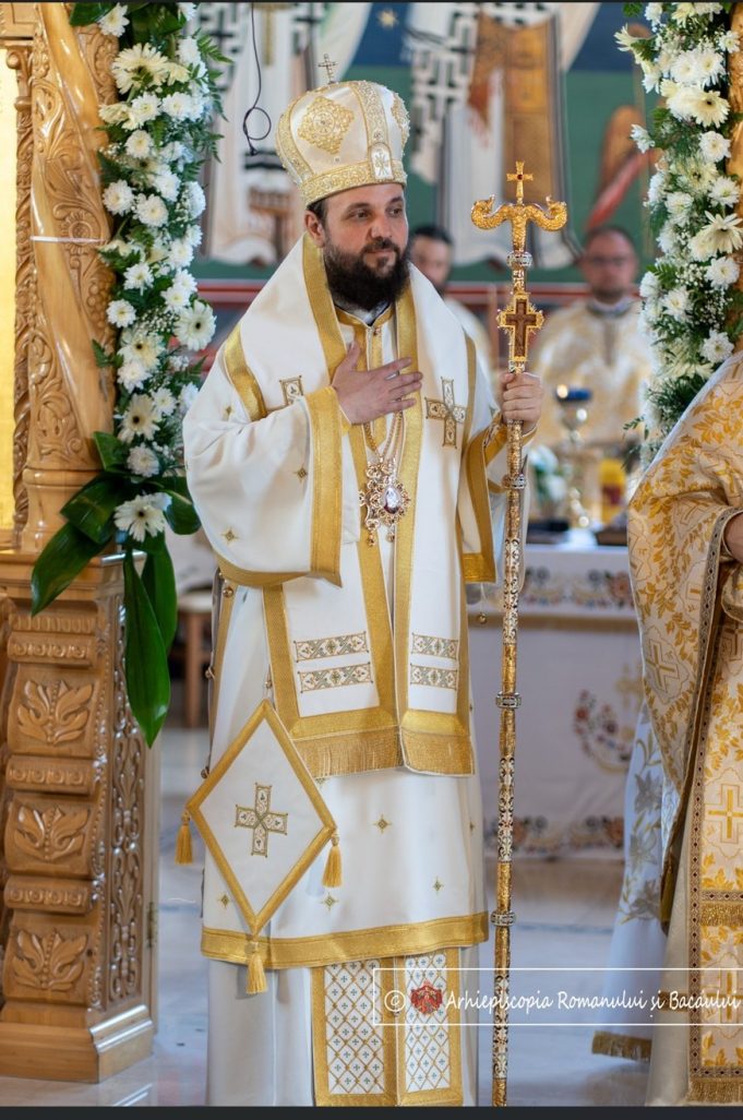 ”PS Teofil Trotușanul, la Moinești, în zi de cinstire pentru Sf. Filofteia: ”Cea mai bună milostenie este rugăciunea”