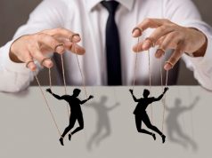 Efectul Dunning-Kruger, analfabetismul funcțional și manipularea colectivă în societatea românească