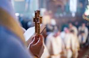 PS Teofil Trotușanul: ”Ospățul la care Dumnezeu ne invită pe noi, oamenii, simbolizează nunta Fiului Său’”