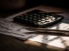 Curs valutar record: euro rămâne la 5,26 lei