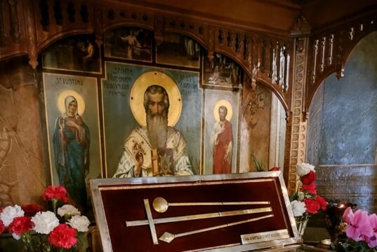 Sfinții Ciprian și Iustina, cinstiți la Biserica Zlătari din București. Programul liturgic din 1 și 2 octombrie 2026