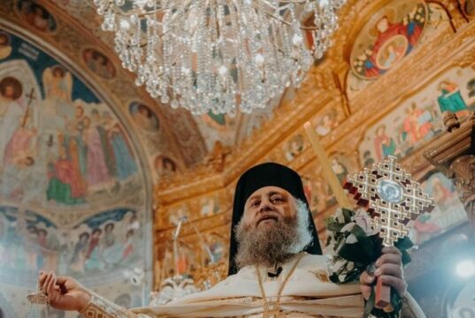 „Să ne rugăm împreună și unii pentru alții” – chemarea Pr. stareț Zenovie, de la Mănăstirea Nechit, la „Calea Sfinților”